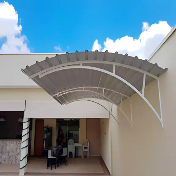 Estrutura metálica para Cobertura em Telha Metálica Simples em São Roque em São Roque SP