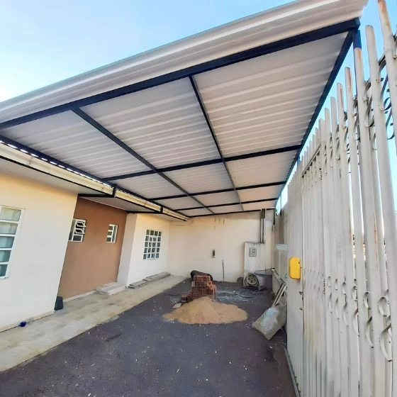 Cobertura em Telha Metálica Simples em São Roque para estacionamento em São Roque SP